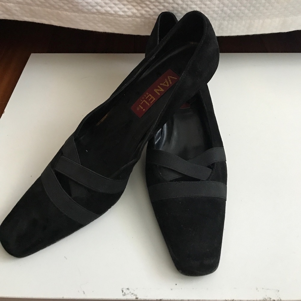 Vaneli Black Suede Heels