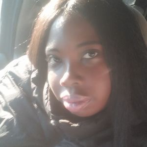 Meet your Posher, Robyn