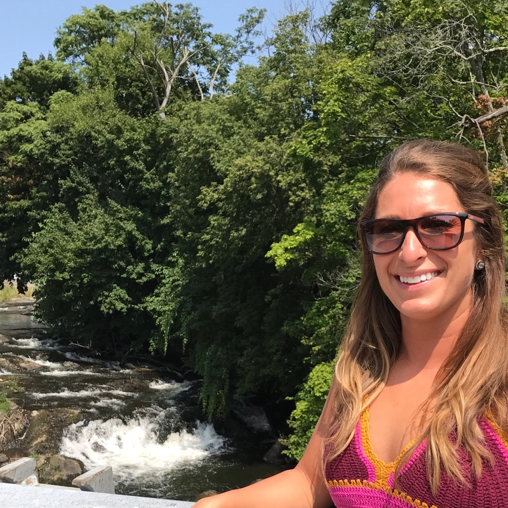 Meet your Posher, Jessica