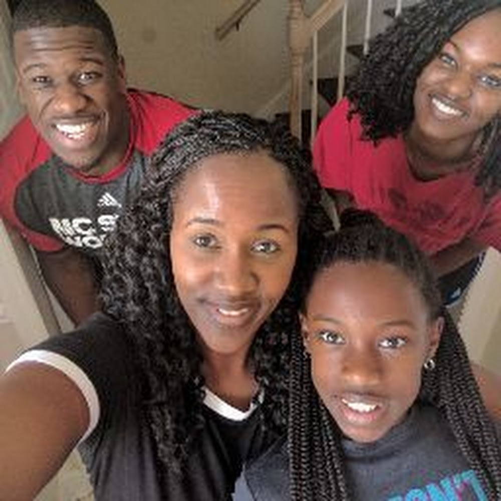 Meet your Posher, Carol