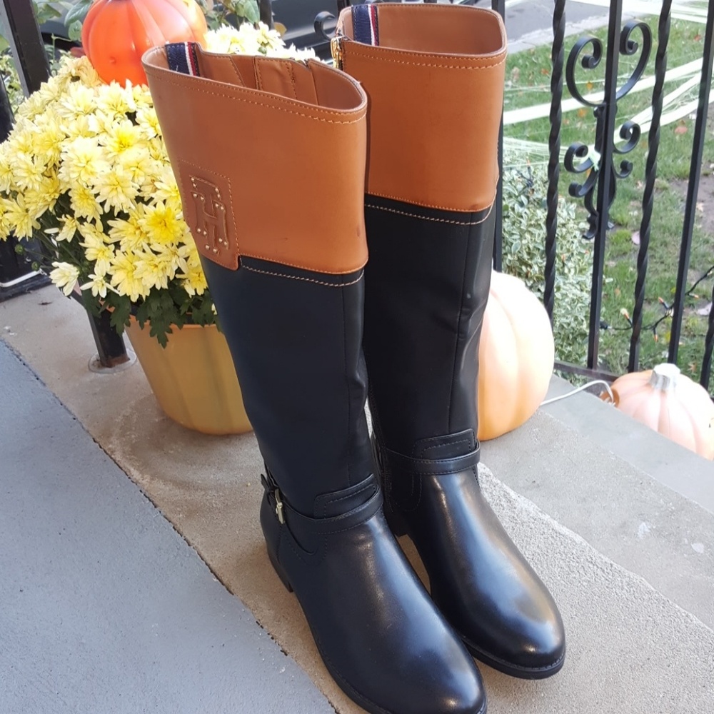 Tommy Hilfiger Riding boots(SOLD)