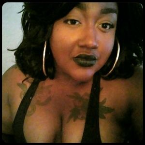 Meet your Posher, Leonnah