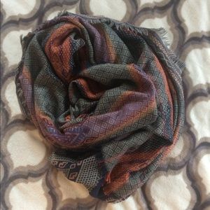 Chunky warm scarf