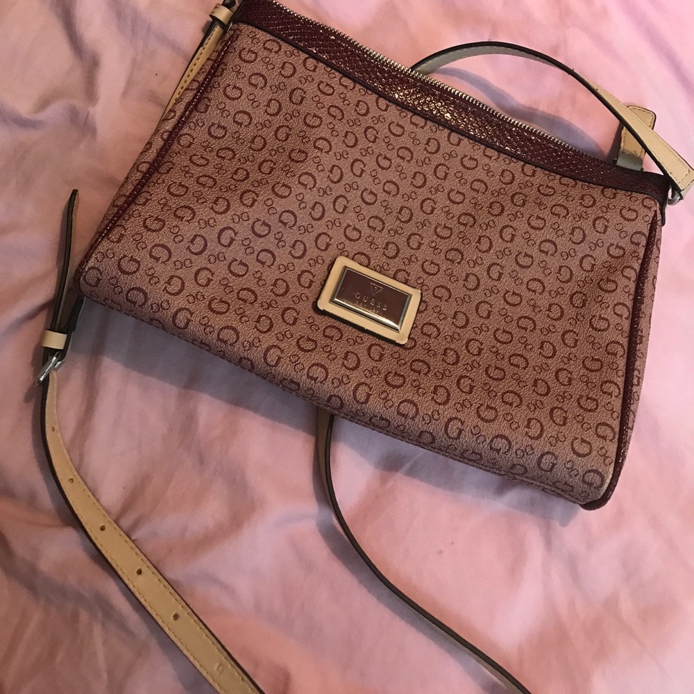 Guess crossbody bag