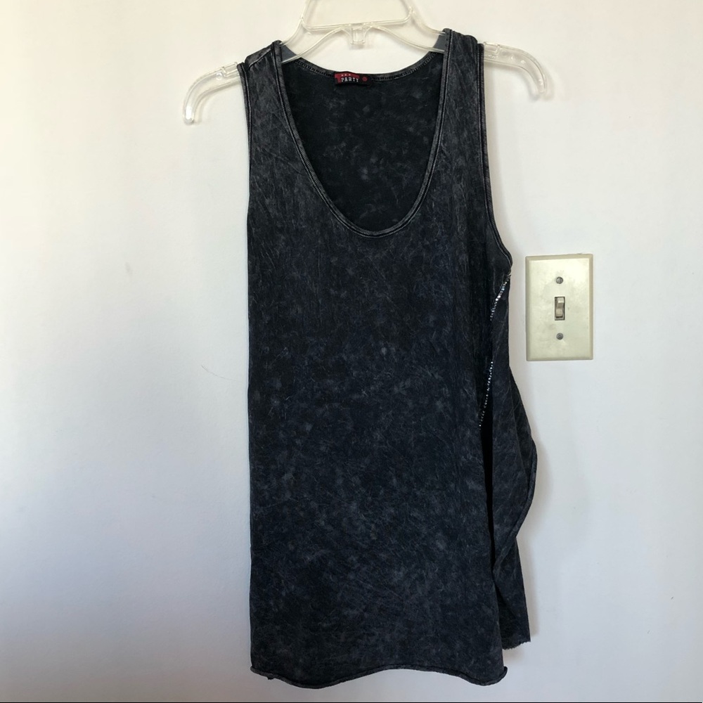 Open back tank