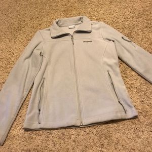 Grey women’s Columbia zip up jacket