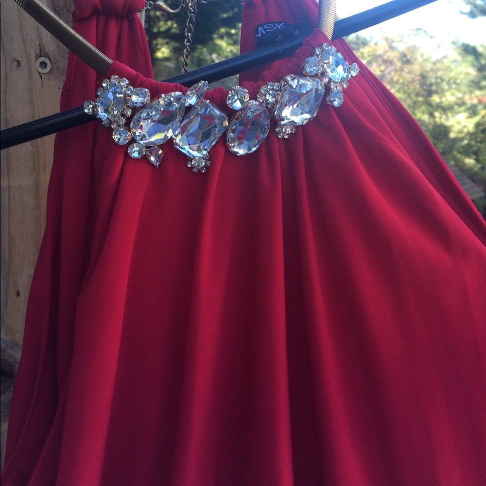 RED GODDES DRESS