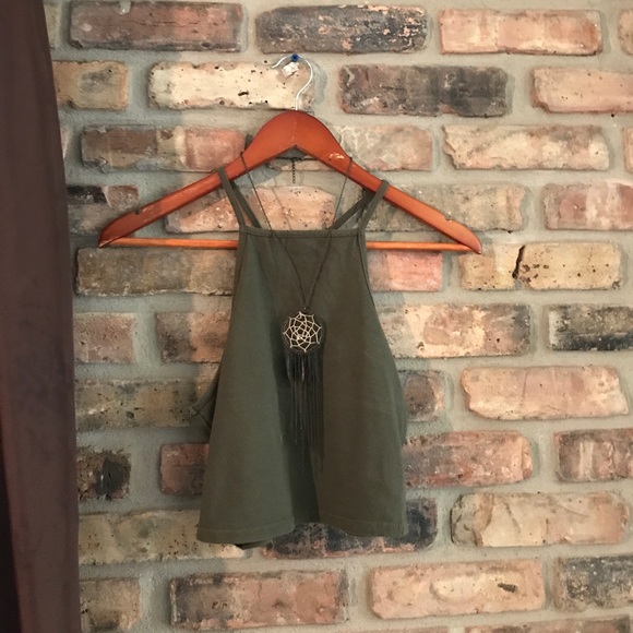 Crop Halter top - Picture 3 of 4