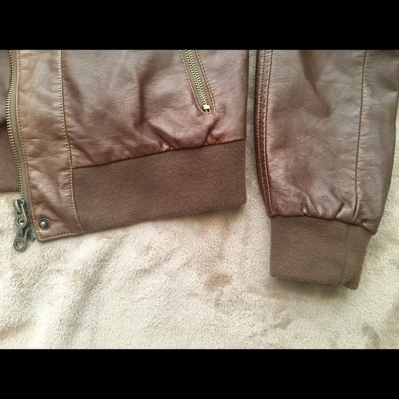 Urban Outfitters Members Only Faux Leather Jacket - Picture 5 of 5