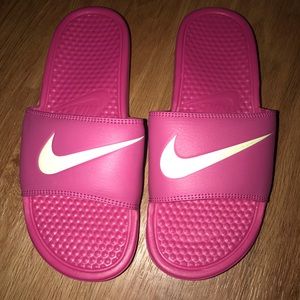 Nike Slides