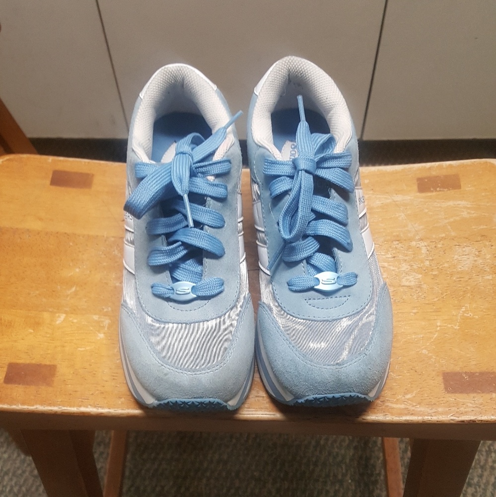 Vintage Platform Skechers Light Blue