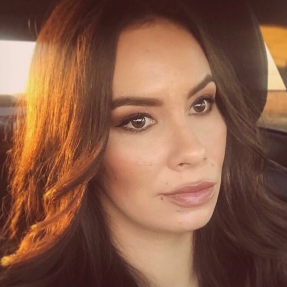 Meet your Posher, Shaina