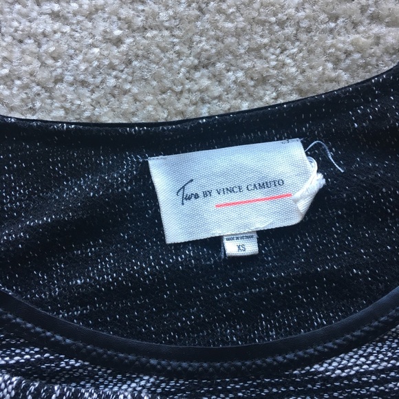 Crew neck sweater - Picture 2 of 3