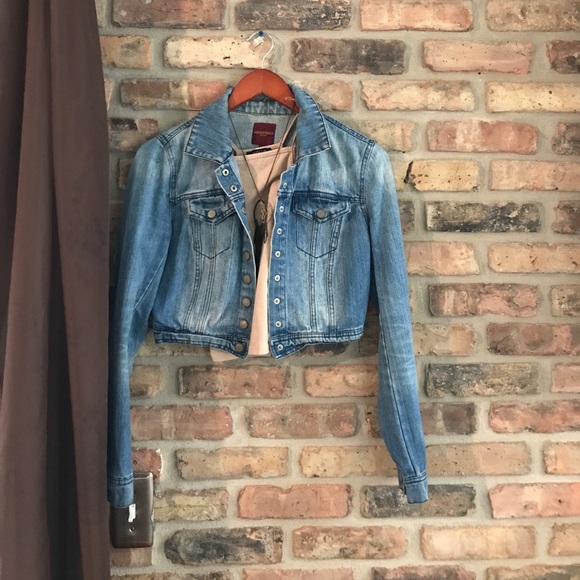 Cropped denim jacket - Picture 1 of 2