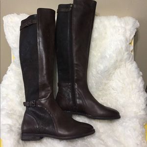 NWT UGG Australia Danae Brown leather Boot Size 5