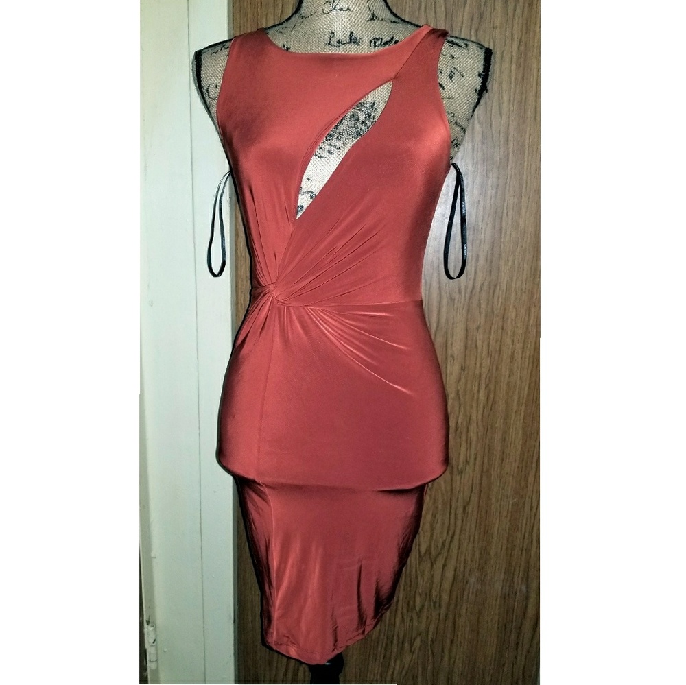 Chest cut out bodycon dress