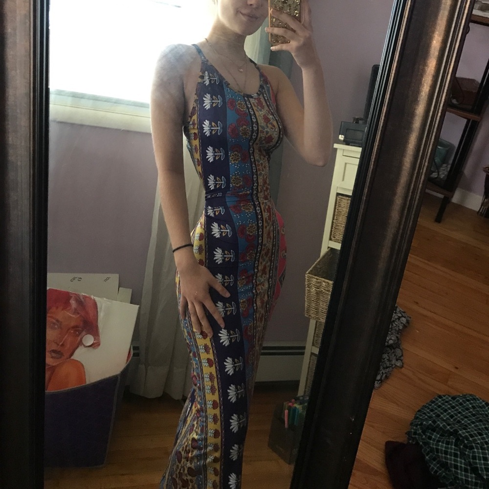 Floral print bodycon maxi dress