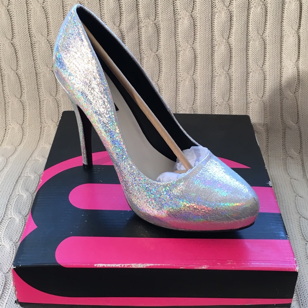 Michael Antonio Metallic High-Heel Pimps