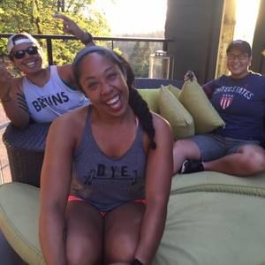 Meet your Posher, Keisha