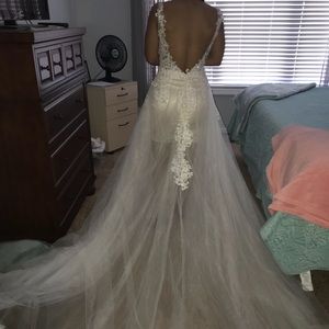 Wedding dress NWOT