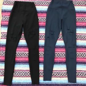 Alo High-Waist Ripped Warrior leggings size small