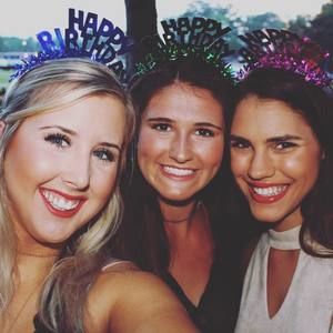 Meet your Posher, Anna