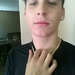 Meet your Posher, Samuel