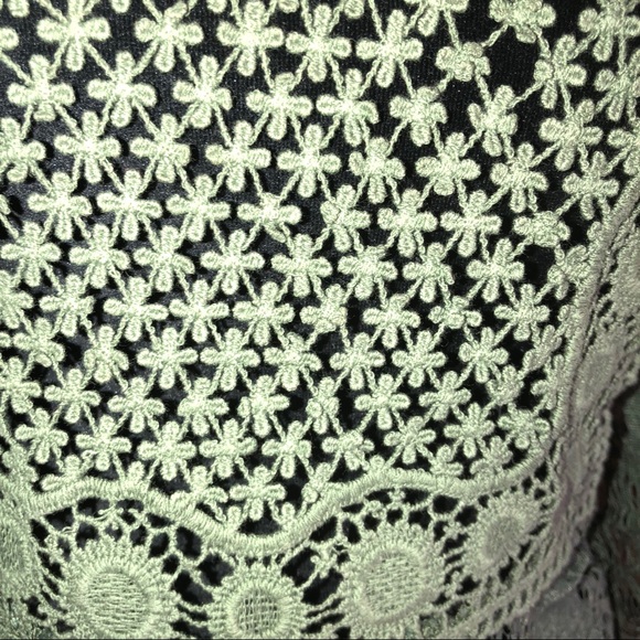 EVOGUES SPECTACULAR OLIVE SHEER CROCHETED TOP - Picture 4 of 8