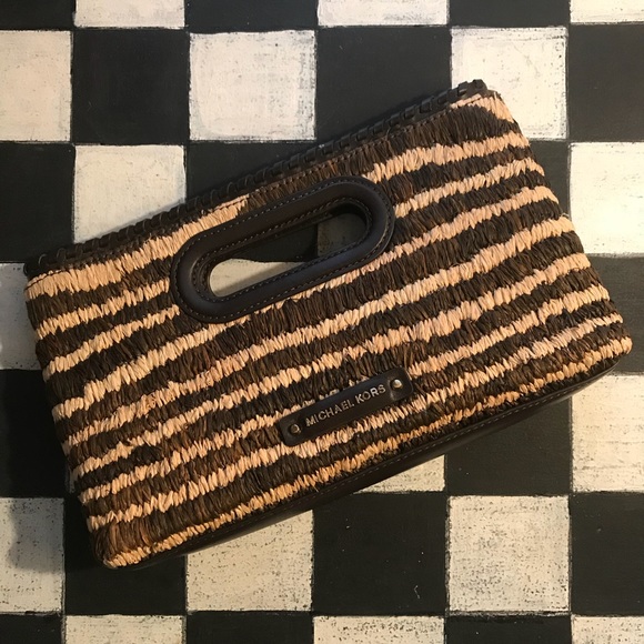 MK Clutch - Picture 2 of 7