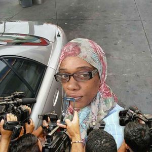 Meet your Posher, Aisha