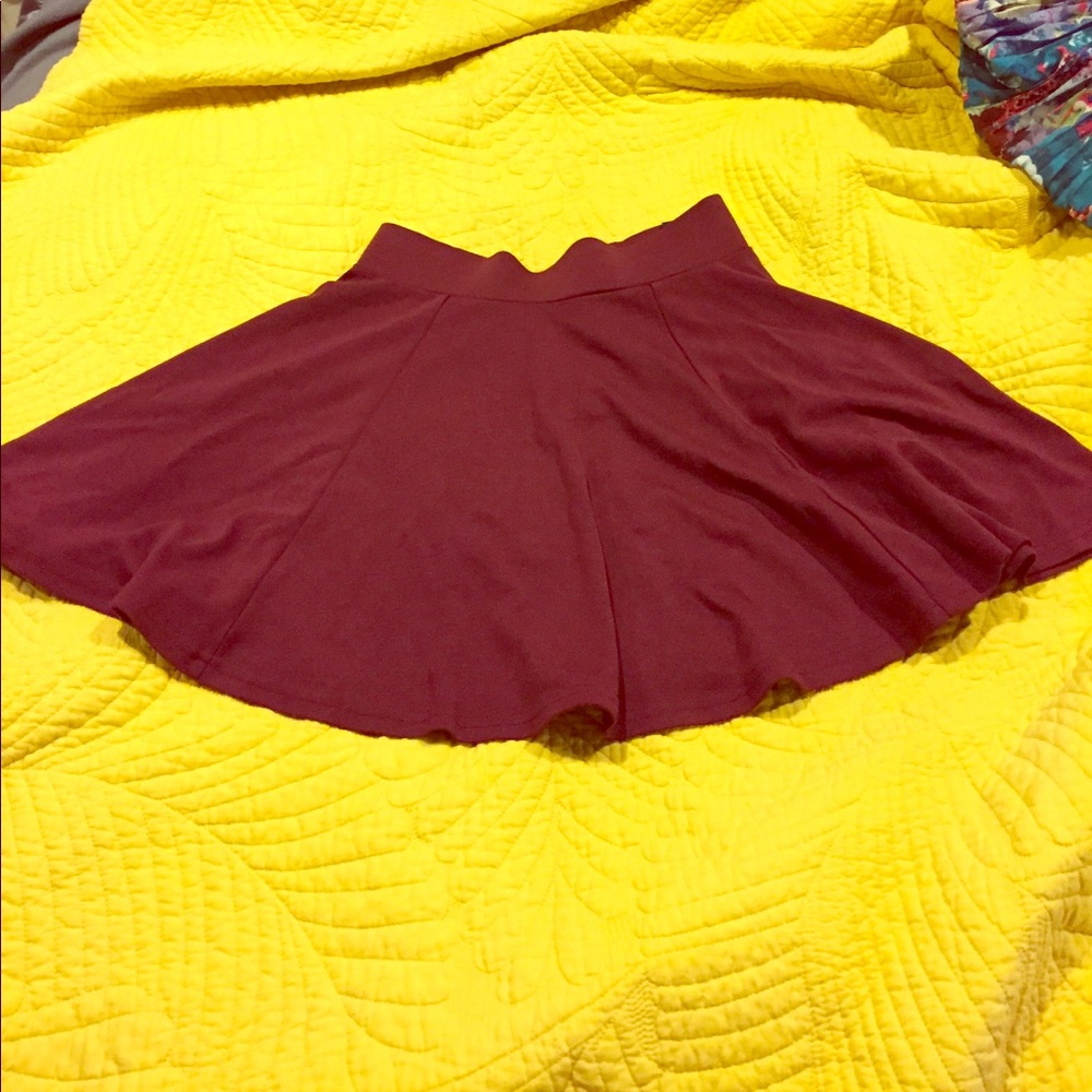 Maroon H&M skater skirt.