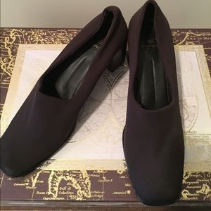 Brown Slip-on Heels!