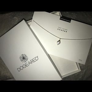 Dogeared silver chocker