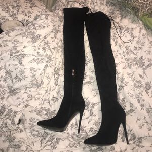 Thigh high Black suede boots