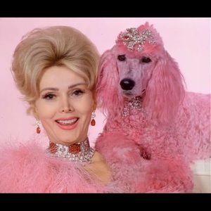 Meet your Posher, Beverly