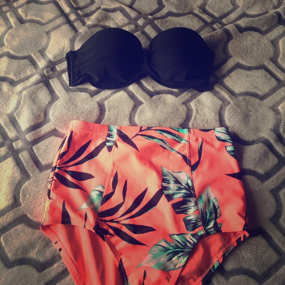 High waisted swim suit