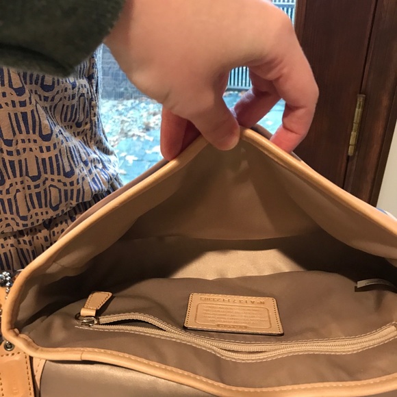 🚫SOLD🚫 Coach Park Leather Flap Crossbody Bag EUC - Picture 3 of 7