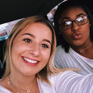 Meet your Posher, Libby