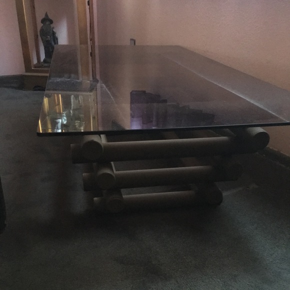 Coffee table - Picture 2 of 2