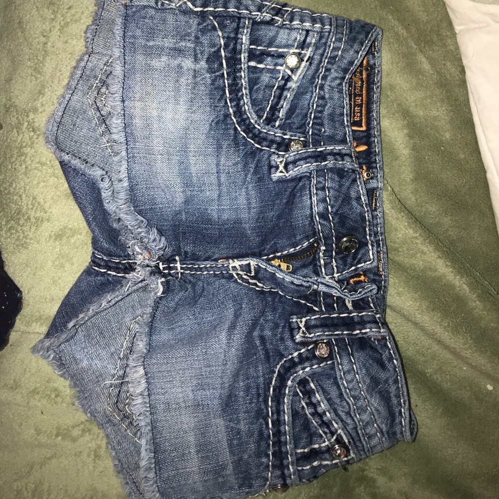 Rock revival shorts