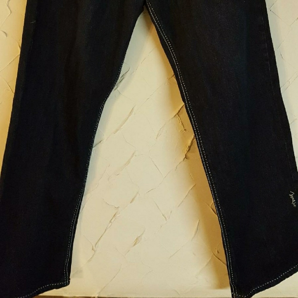 Authentic Coogi Jeans - Picture 2 of 5