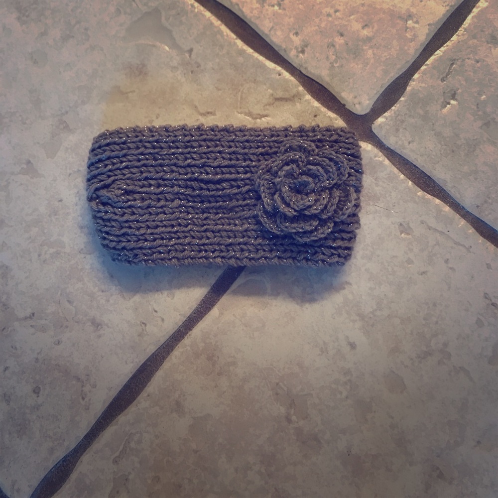 NWOT Francesca’s Cable Knit Earband