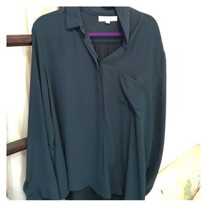 Pretty and sophisticated blouse