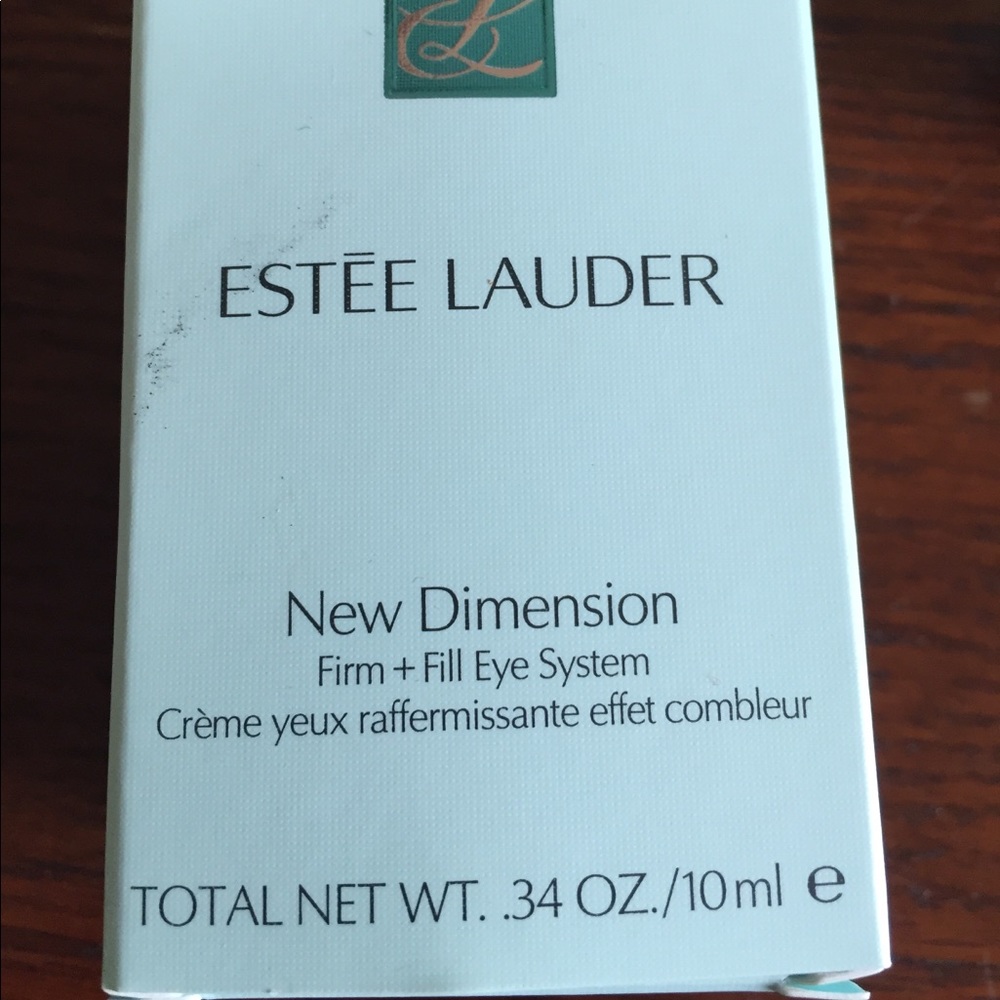Estée Lauder firm and fill eye serum