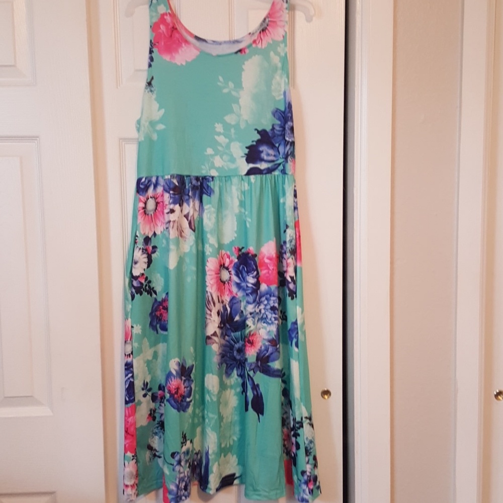 Women's dress
