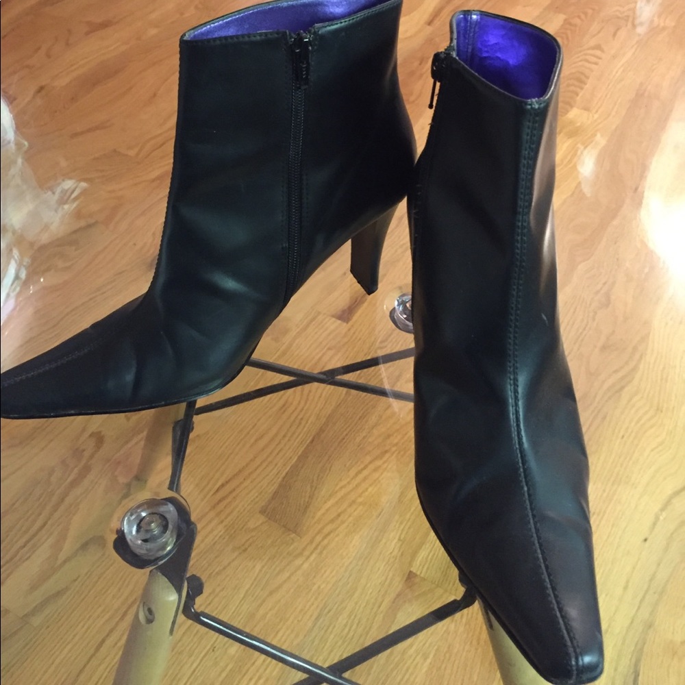 Pointy Ankle Booties!