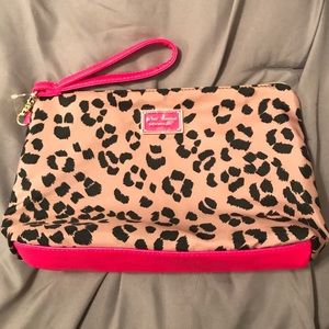 New and NEVER used Betsey Johnson Makeup Bag