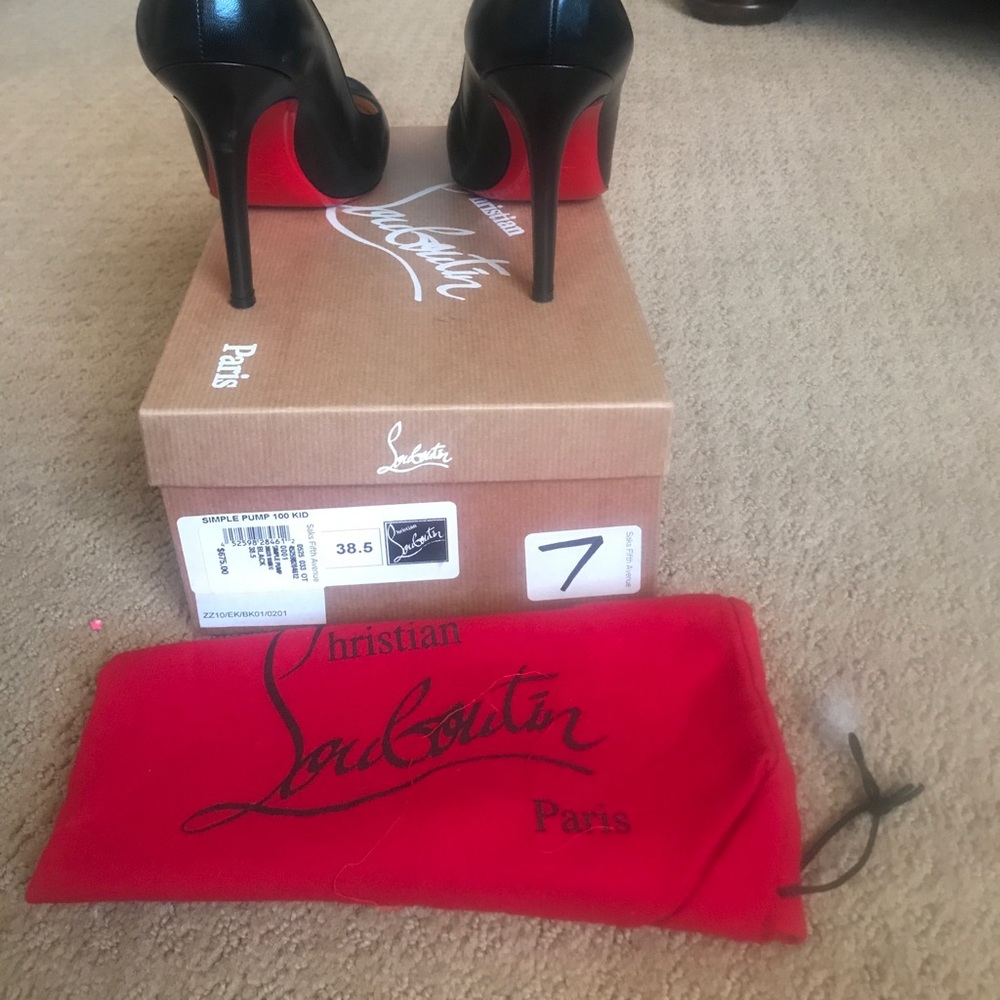 Christian Louboutin Black pumps