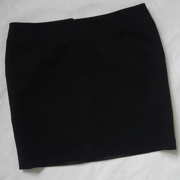 Skirt - Picture 4 of 7