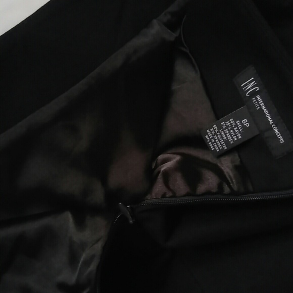 Skirt - Picture 5 of 7